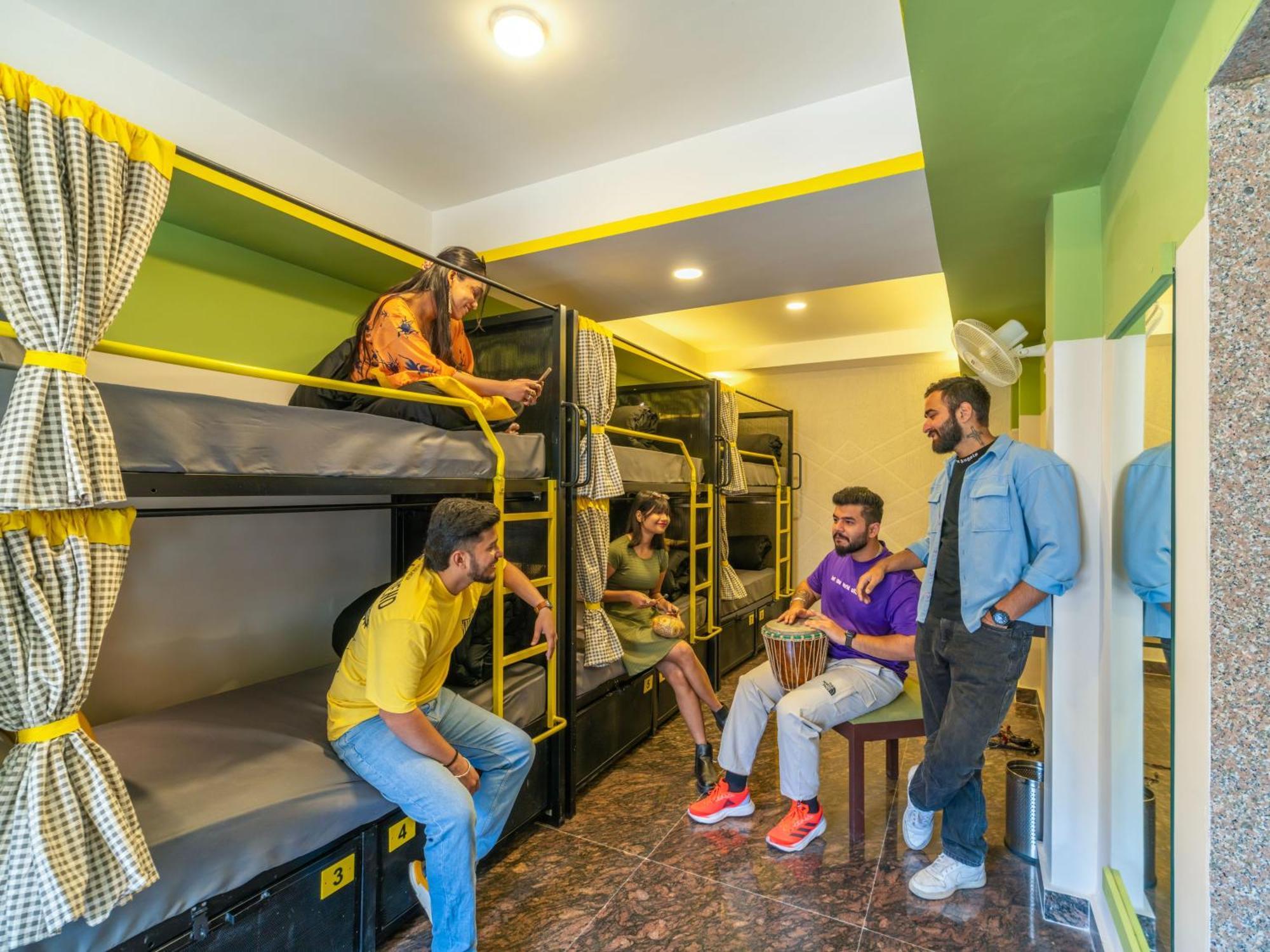 Bed in 8-Bed Mixed Dormitory Room